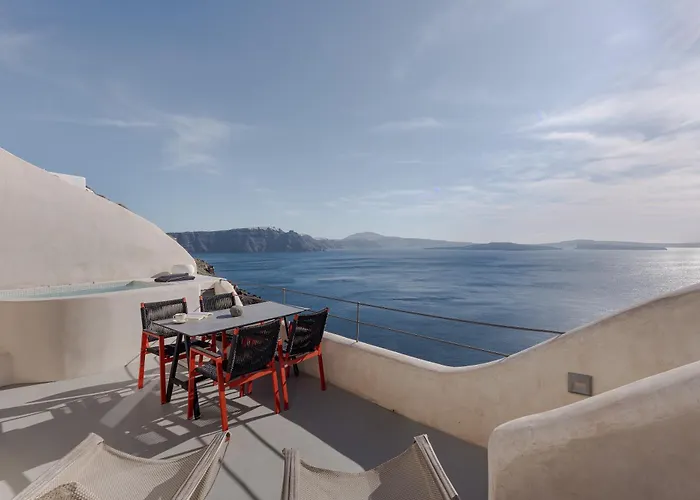 Satori Caves By Thireon * Oia (Santorini)